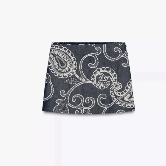 NWT | Zara Blue Skort w White Embroidery | SZ M - Picture 4 of 8